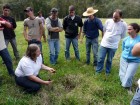 Profa Leonir Uhde (Unijuí) comentando aspectos de solo